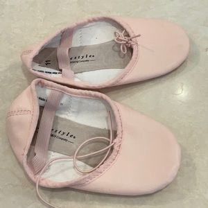 CB Danskin leather ballet slippers